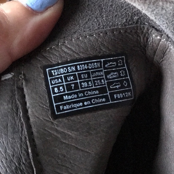 Sevan Desert Snake Chunky Block Pep Ankle Booties Print Embossed Leather Heels - Picture 8 of 8